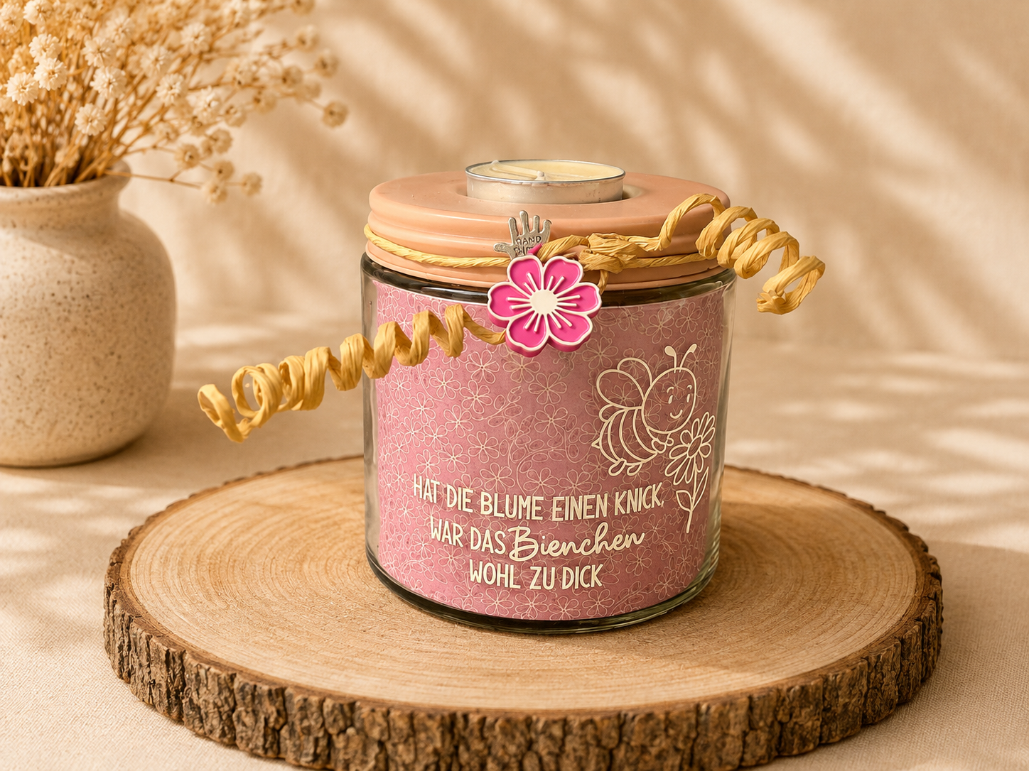 Kerzenglas mit Bienchen-Motiv und Spruch 'Hat die Blume einen Knick'